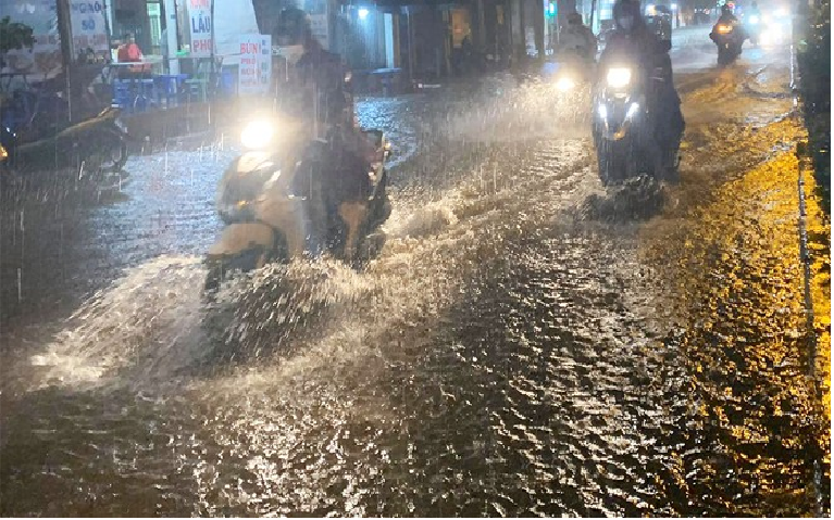 Northern Vietnam forecasted to brace for torrential rains, flash floods and landslides 2550 rains 3